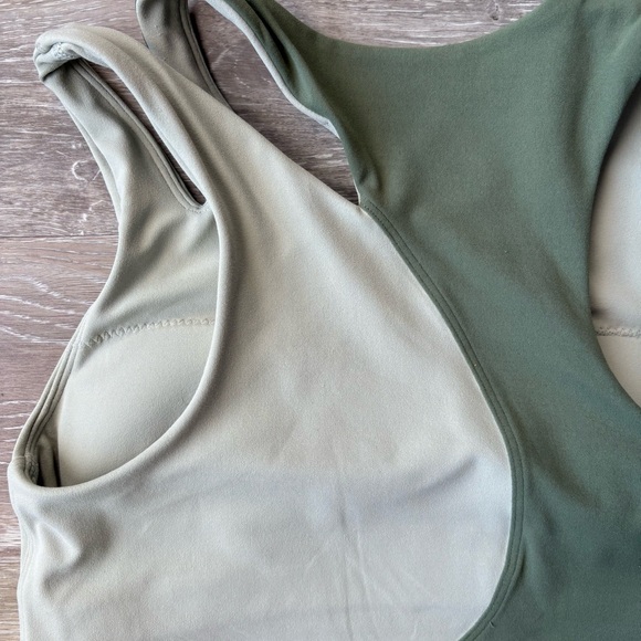 Lululemon Nulu Asymmetrical Yoga Tank Top in Green Twill/Green Fern Size S - Picture 7 of 7